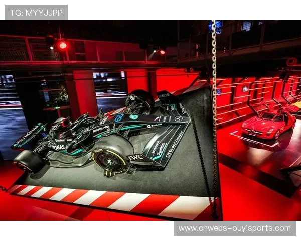 梅赛德斯新车手安东内利表现亮眼，车队亚军之争白热化。